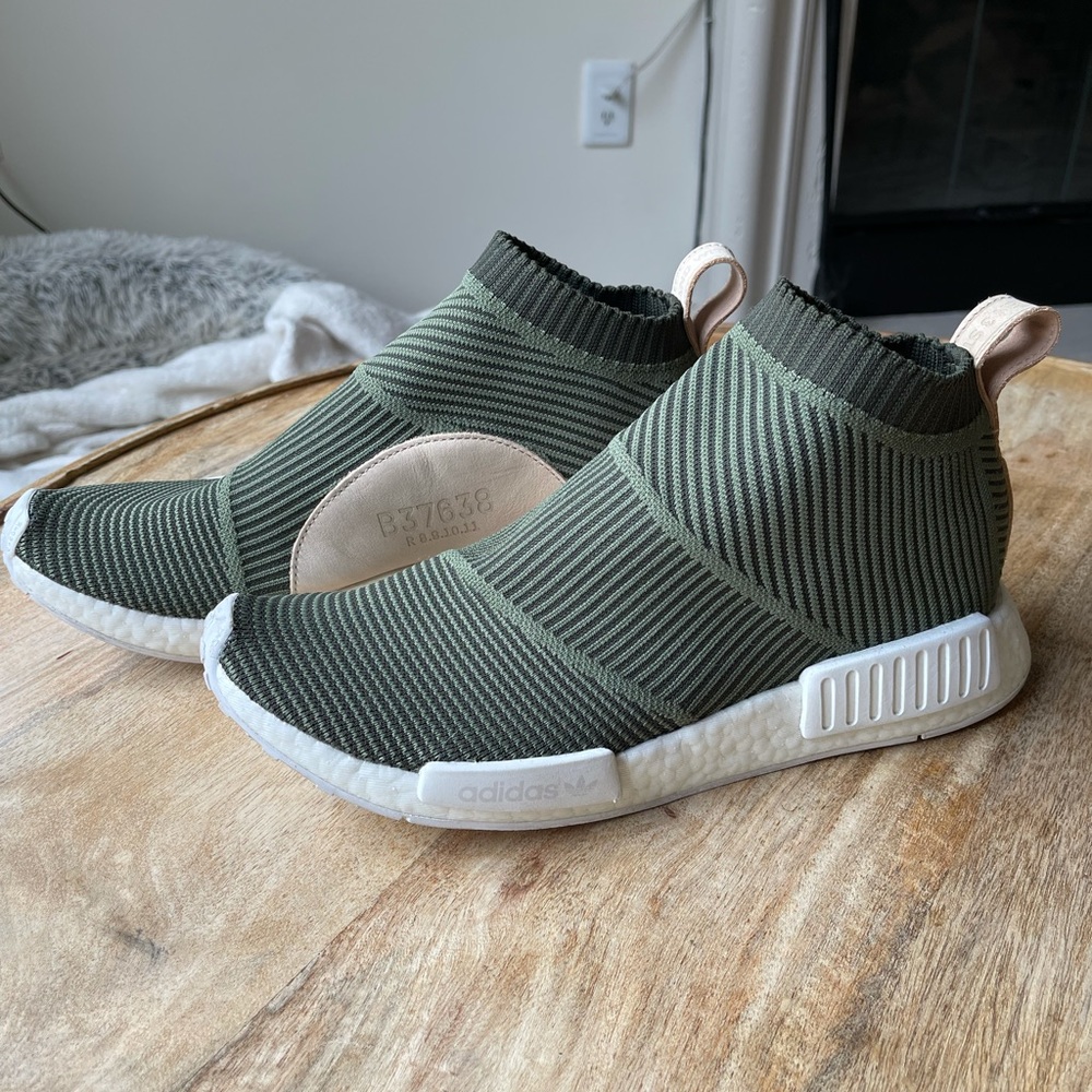 Adidas CS1 green 9.5/10